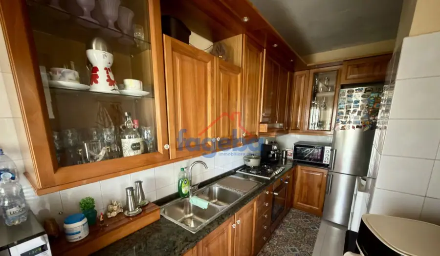 Appartamento con doppia esposizione — foto 7