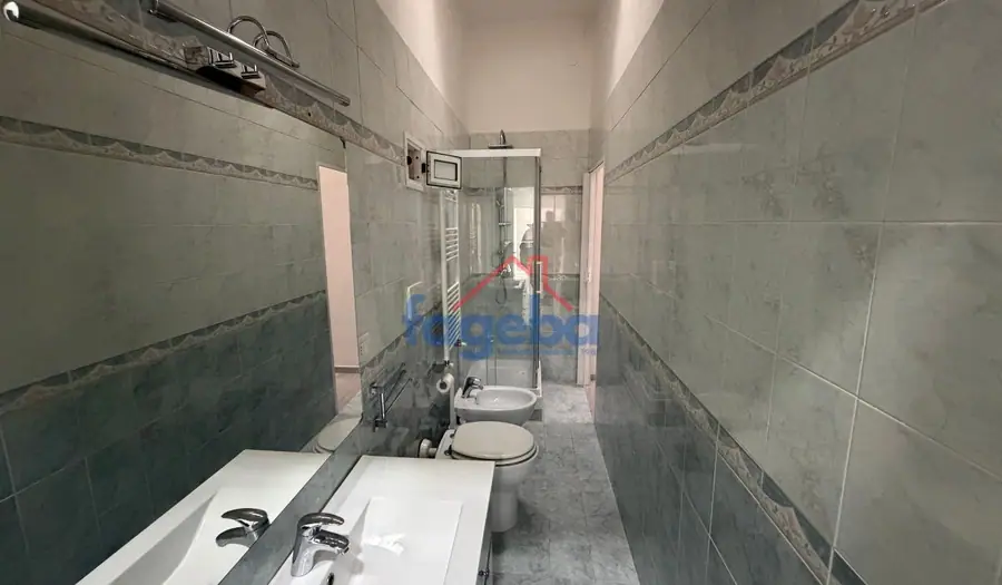 Appartamento con terrazzo privato — foto 7
