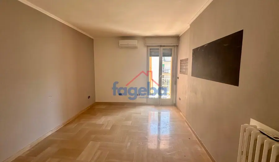 Appartamento in zona centrale, Trani Centro