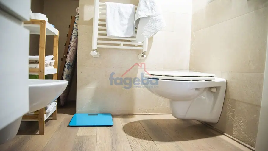 Appartamento ristrutturato con terrazza privata — foto 47