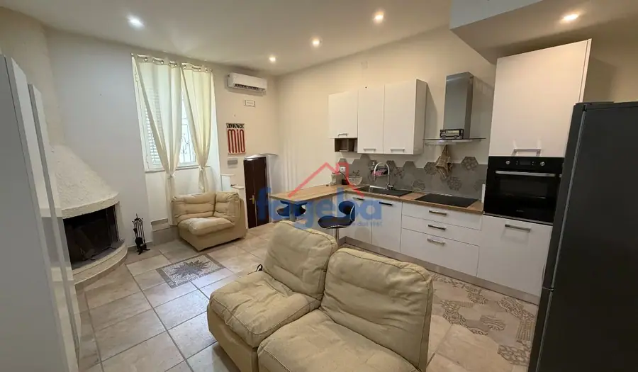 Bilocale moderno con doppia esposizione — foto 11