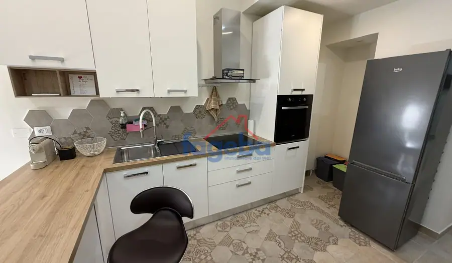 Bilocale moderno con doppia esposizione — foto 6