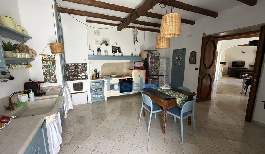 Palazzina indipendente — foto 34