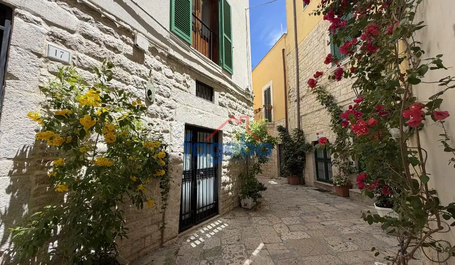 Palazzina indipendente — foto 40
