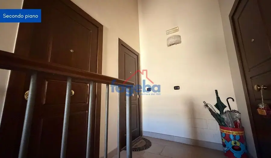 Palazzina indipendente in zona centrale — foto 48